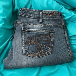 Silver Jeans Tuesday 20 Bootcut in a 30×33